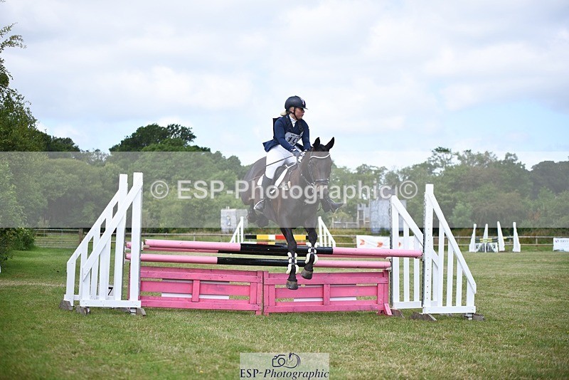 240630-104854-00144 - 103-Olivia_Marriott-Charming_Fellow