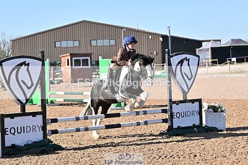 250401-163615-00158 - 60cm classes