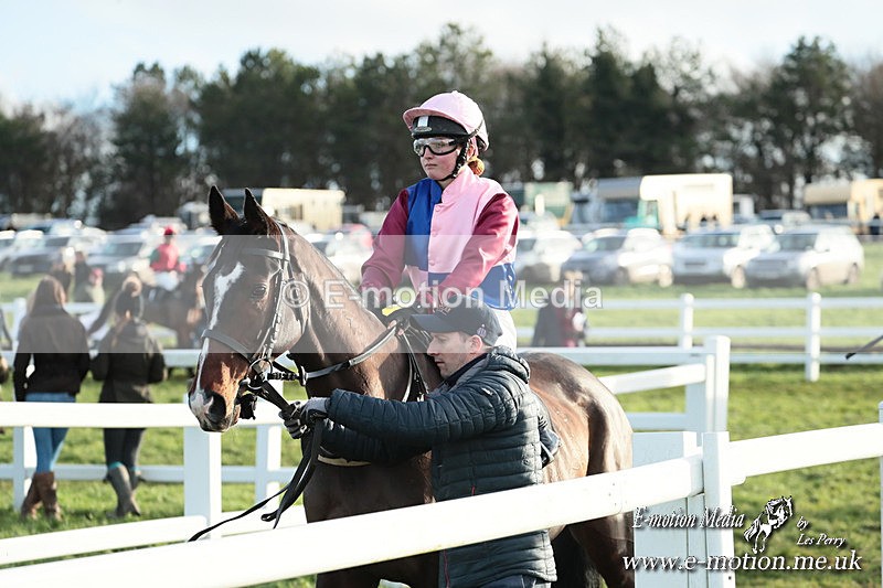 PtP 141225  2015 - New Forest Hounds PtP Larkhill 14/12/25