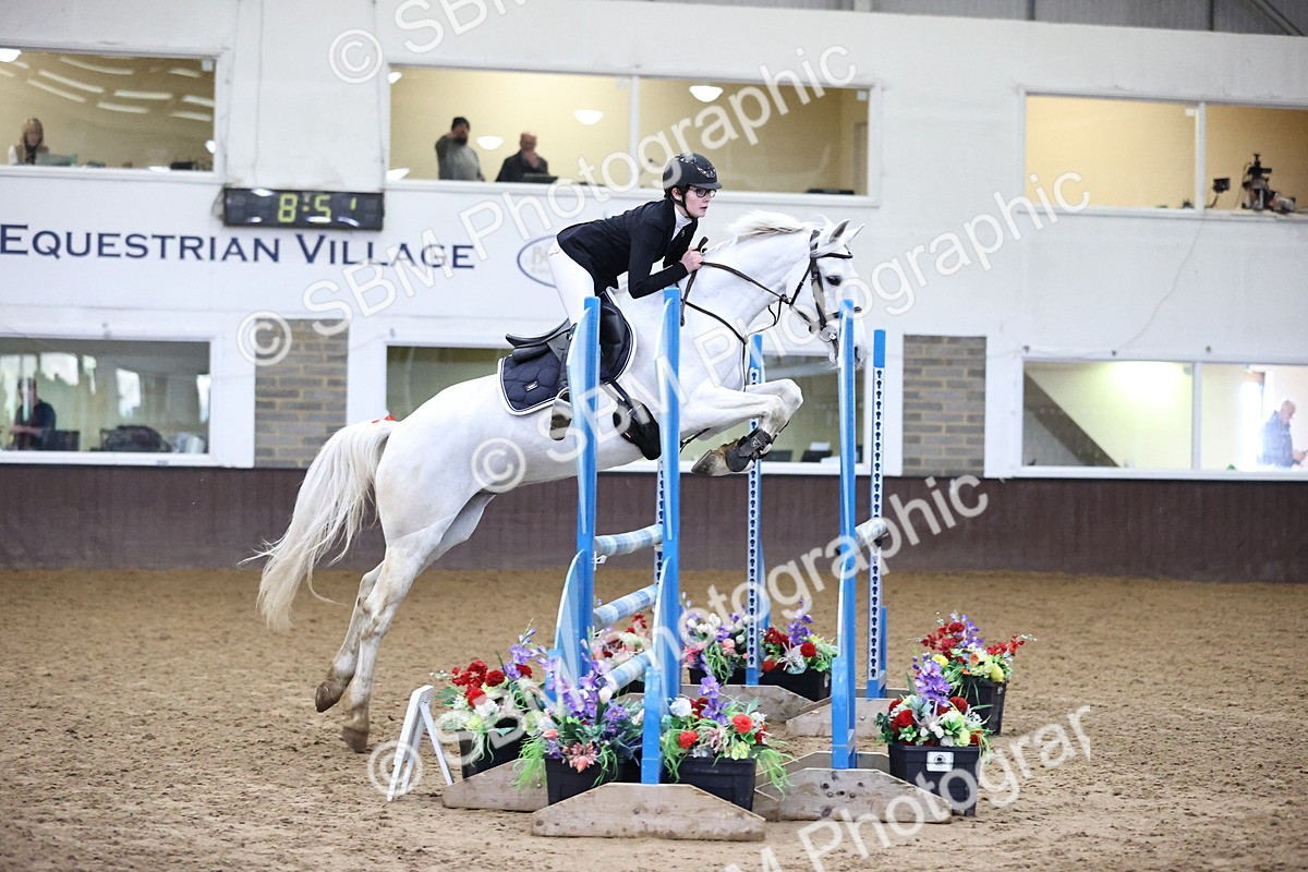 SBM_004876 - Class 16 - Senior Newcomers - 1.10m