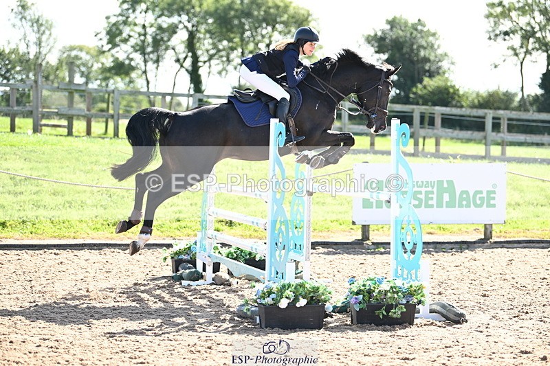 240913A-111030-03824 - Cls 14 Snr Newcomers