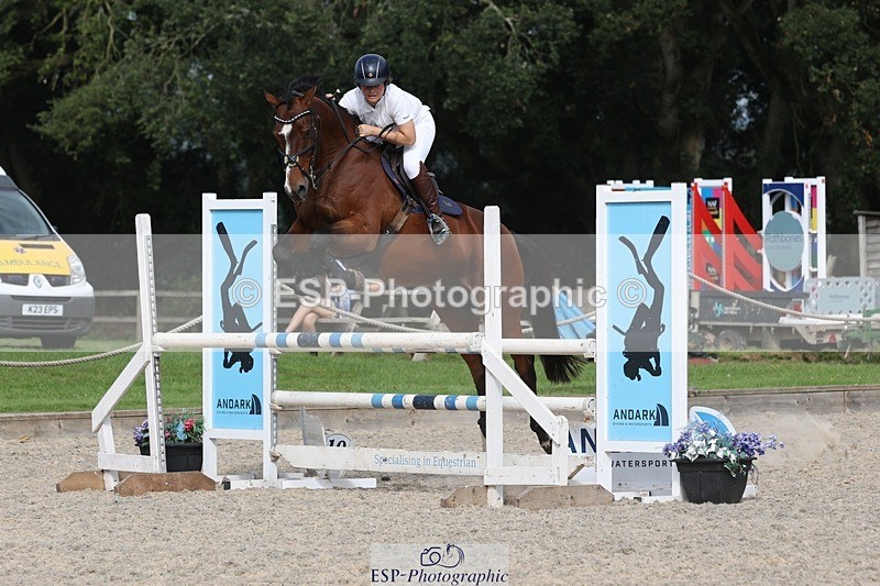 230908-153008-02513 - Cls 8 Snr 1.05m Open