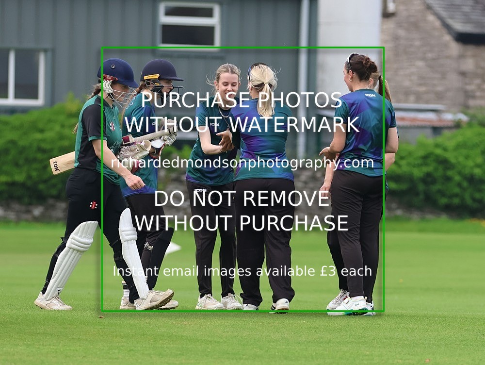 533A5767 - Kendal Cricket Women & Girls vs Carnforth Cricket Women & Girls (28/5/26)