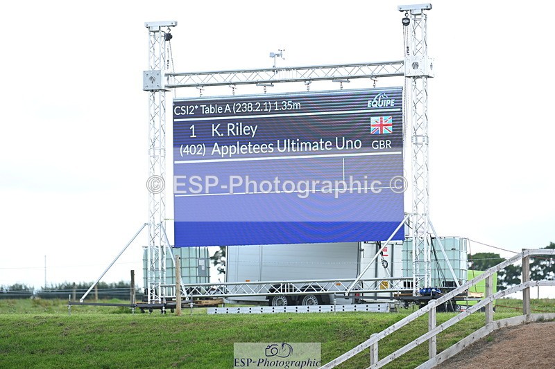 230721A-102949-05352 - Cls 6, 2 Star Medium 1.35m