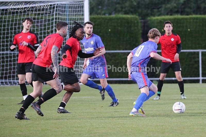 9KJS9443 - AFC Spinney Reserves vs Alba Eagles.