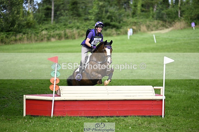 240803-145806-08358 - 173-Grace_Tucker-UPDOWN_DAI