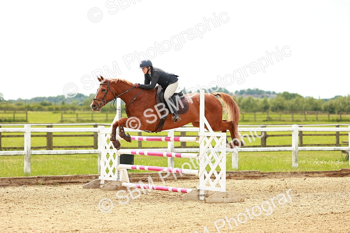 SBM_002218 - Class 4 - Senior Newcomers - 1.10m