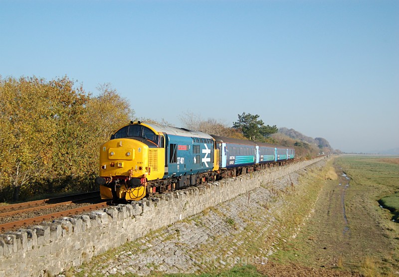 JL - 2.11.15 37401 2C47 10.04 Preston - Barrow, Holme Island - Cumbrian Coast (north to south)