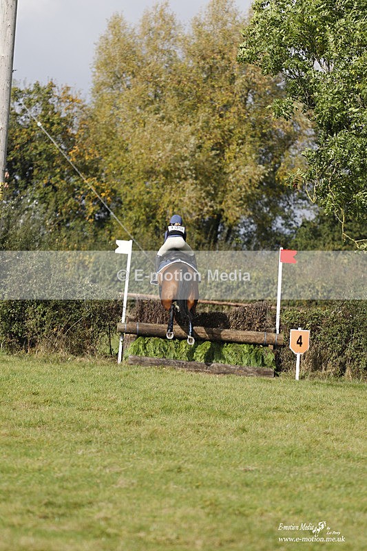  WWHT 171021 2946 - Intermediate (0.90m)  17/10/21