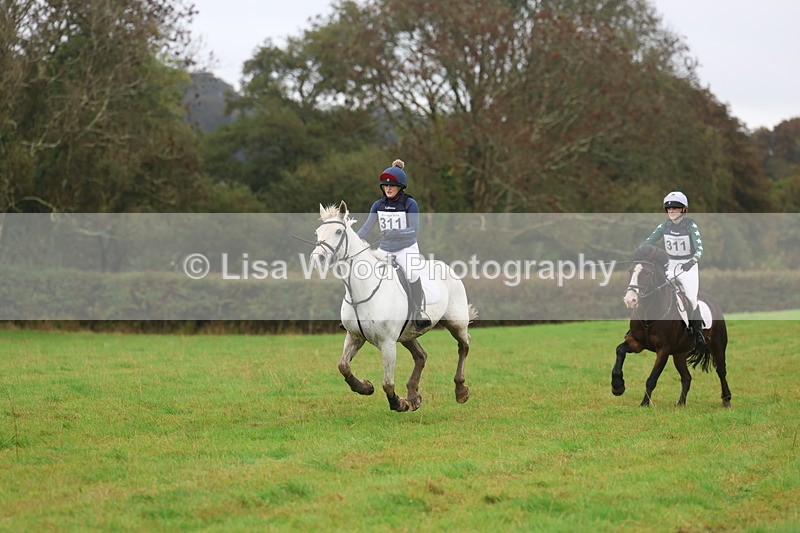 3E7A1668 - Class 3: 70cm Pairs: Half Roll Top