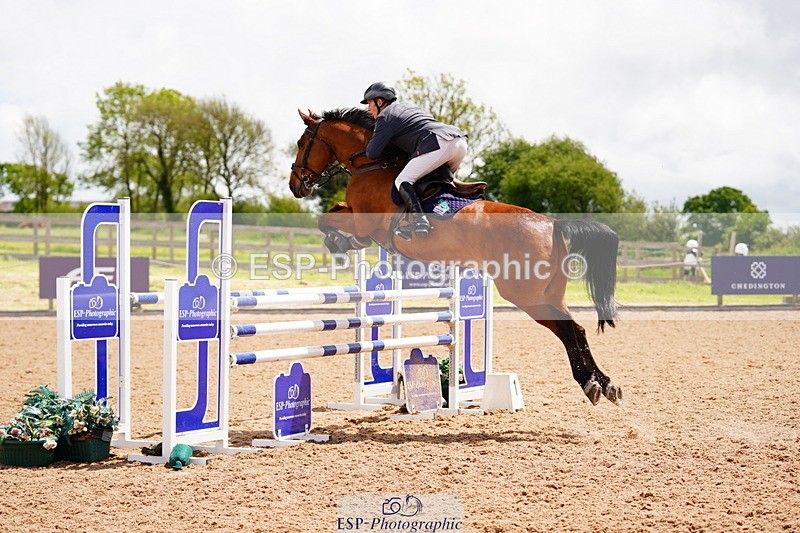 240526A-121928-08029 - Cls 26 Chard Equ 1.05m and 1.10m Grand Prix