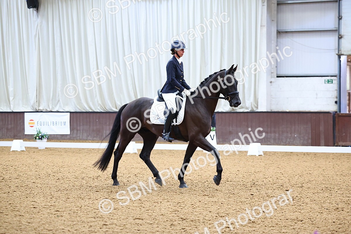 SBM_005582 - Class 5 - Novice 6 - 9.30-10.33