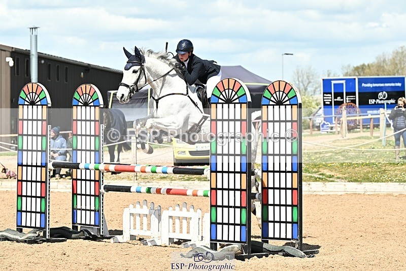 250416-133939-01184 - Cls 4 Newcomers and 1.10m