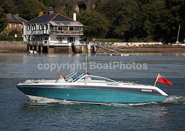 090917 FOUR WINNS HORIZON IMG_7247 - Motorboats - Open