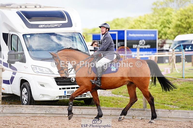 240526A-122822-08081 - Cls 26 Chard Equ 1.05m and 1.10m Grand Prix