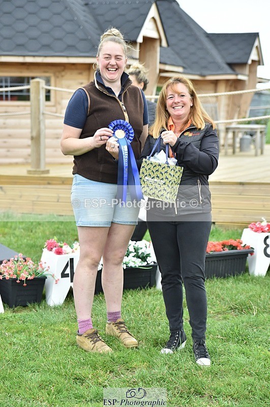 240831A-163036-05198 - 80 Presentations