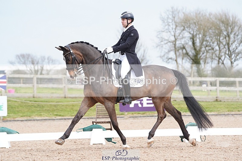 250403-152300-03120 - 032-Darren.Hicks-Sir.Robinson