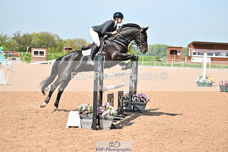 240510A-110812-05207 - Cls 21 Snr 1.20m Open