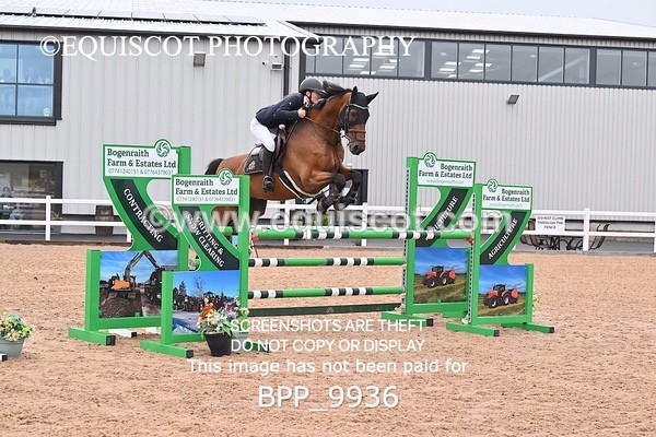 BPP_9936 - CLASS 24 SUN Redpost Equestrian Senior Foxhunter/1.20m Open