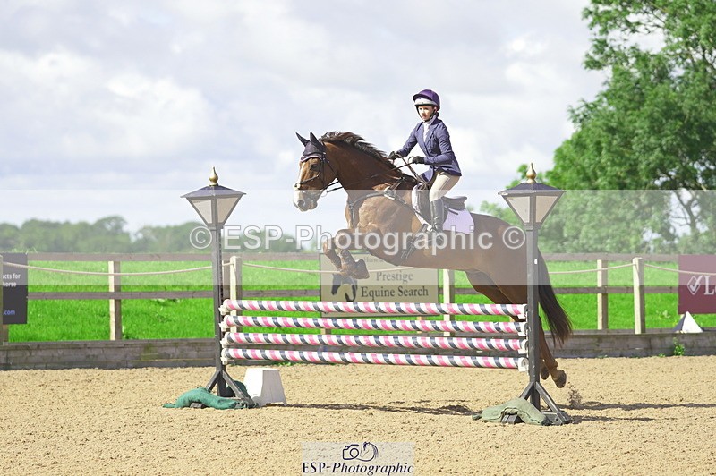 230806A-095536-00881 - Cls 12 Snr 1.05m