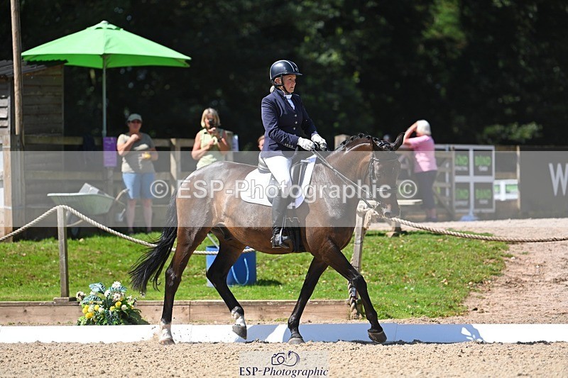 230811-120106-01145 - Cls 4 Adv Medium Silver