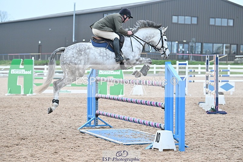 240113A-142409-02336 - Cls 13 Foxhunter and 1.20m Open