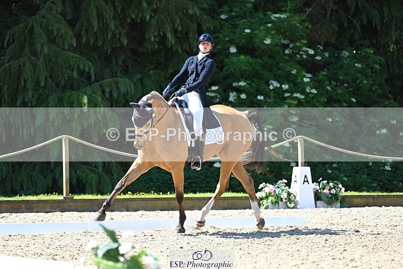 230526-104641-05694 - 464-GRANDE_BY_DESIGN-Emma_Manton-DR