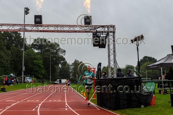 Monument25-520665 - Set One