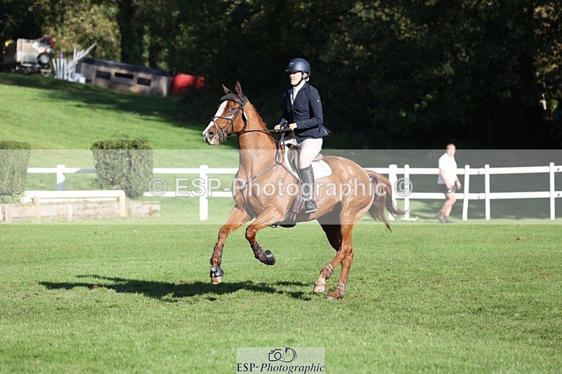 231022-110111-24893 - 663-GROOVY.GUY-Hannah.Watson-TrotUp+SJ