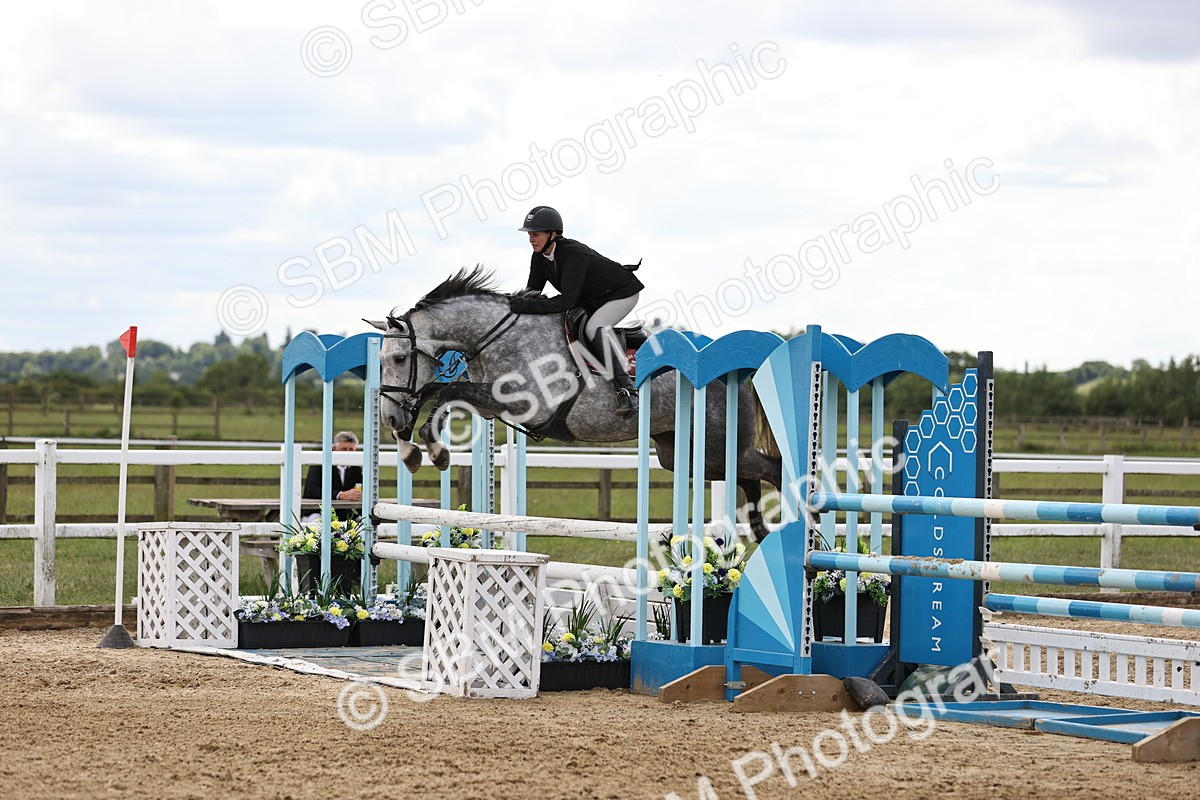 SBM_003458 - Class 11 - Senior Newcomers - 1.10m