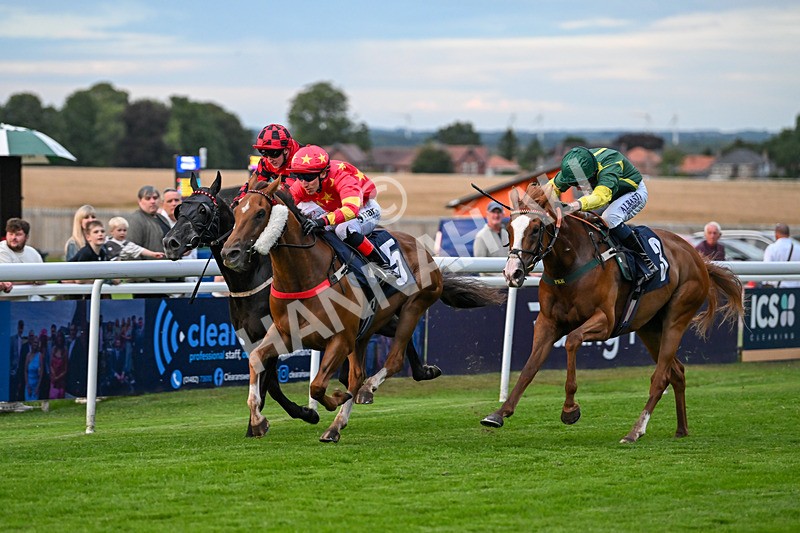 210725-Race 5-Inspiring Speeches-7868 - Race 5