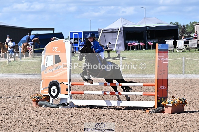 250627-161624-00662 - Cls 6 Stepping Stones 128cm and 138cm