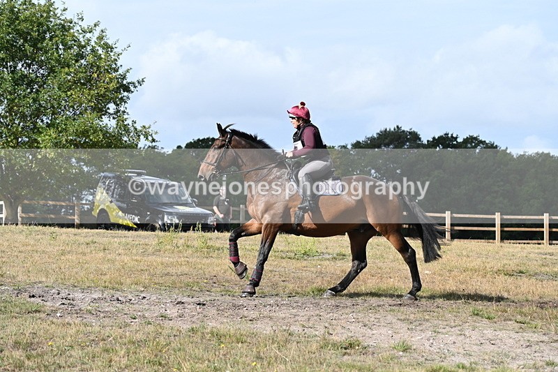 WJ6_9810 - XC Time 10:02 to 10:21