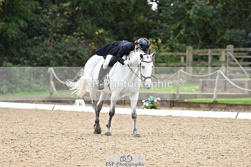 251023A-120539-02162 - B-141-Erin.Neale