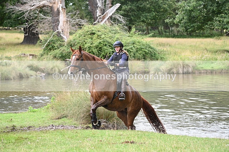 WJ7_2466 - Time at Water 11:14 to 11:36