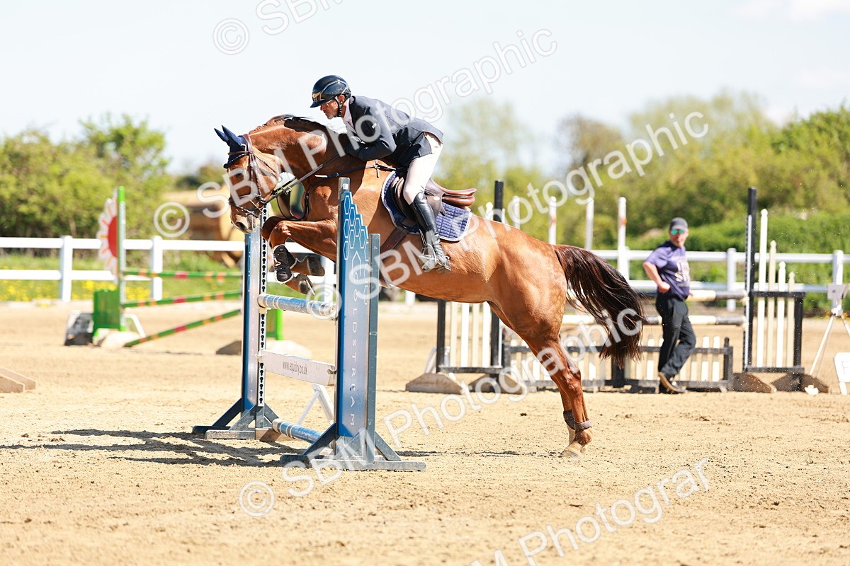 SBM_001339 - Class 3 - Senior Discovery - 1.00m