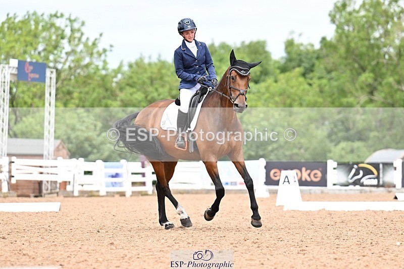 260704-124134-04640 - Cls 4D Senior Intermediate Novice 1