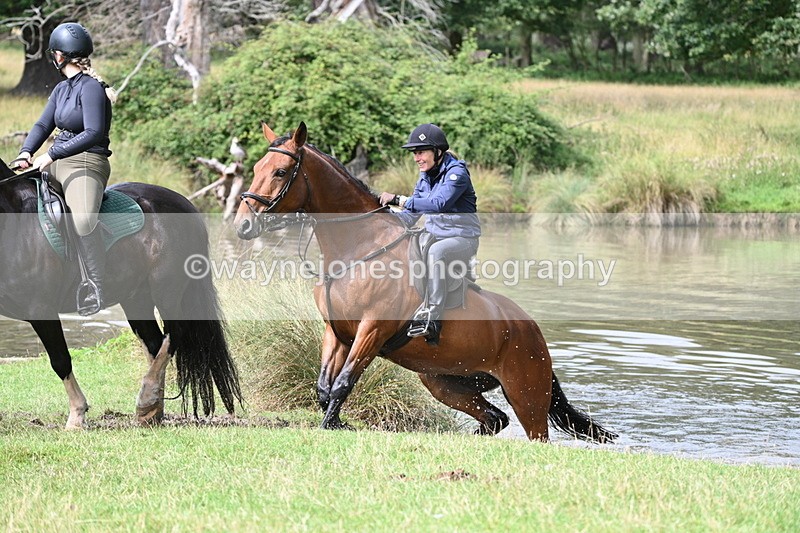 WJ7_1674 - Time at Water 10:48 to 11:13