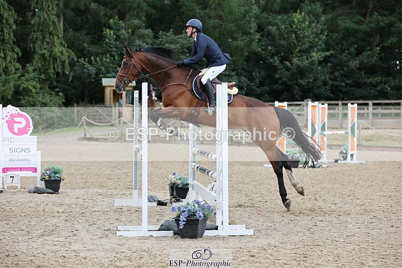 250705A-170605-16338 - Cls 37 1.05m Amateur Quali