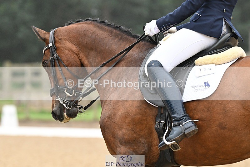 240811-094529-04868 - 129-Chloe.Dawes-Femma.Lijbra