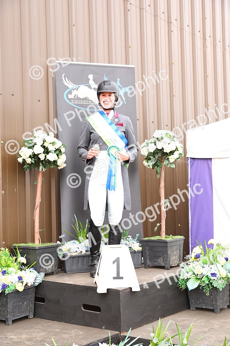 SBM_001926 - Presentations - cart