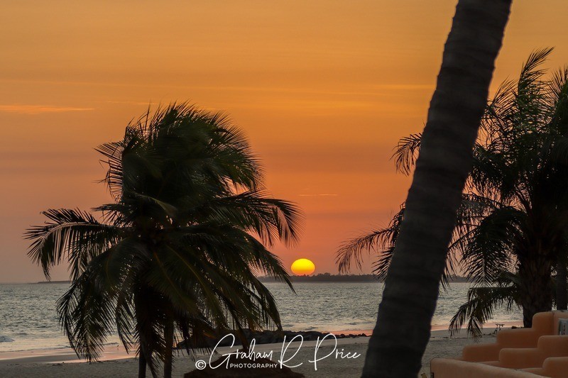IMG_5839 - Sunset vs Sunrise