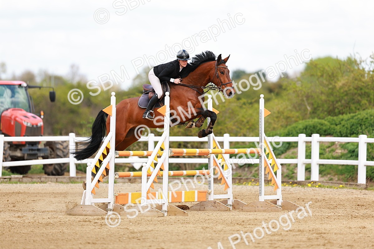 SBM_002261 - Class 4 - Senior Newcomers - 1.10m