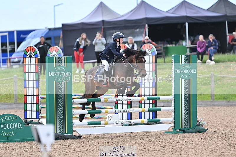 240628A-165934-01599 - Cls 5 Stepping Stones 128cm + 138cm