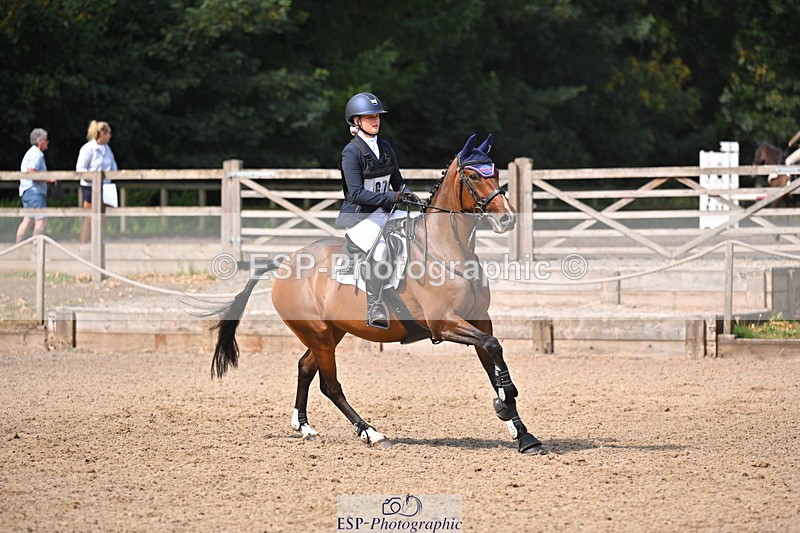 250802A-103727-00642 - B-067-Sophie.Parker-LANGALLER.LOVEDAY