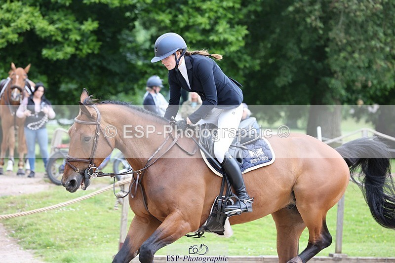 240615-130729-01534 - Cls 4 Snr Newcomers and 1.10m Open