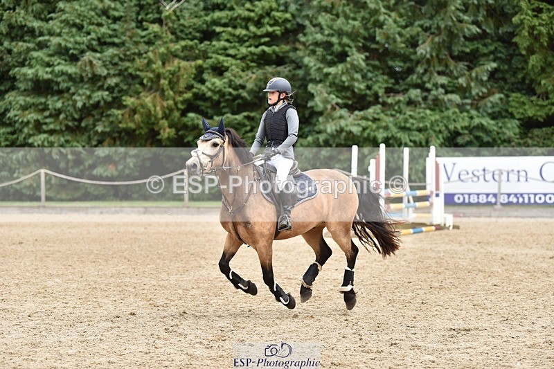 240802-140922-06412 - 90cm Round 2