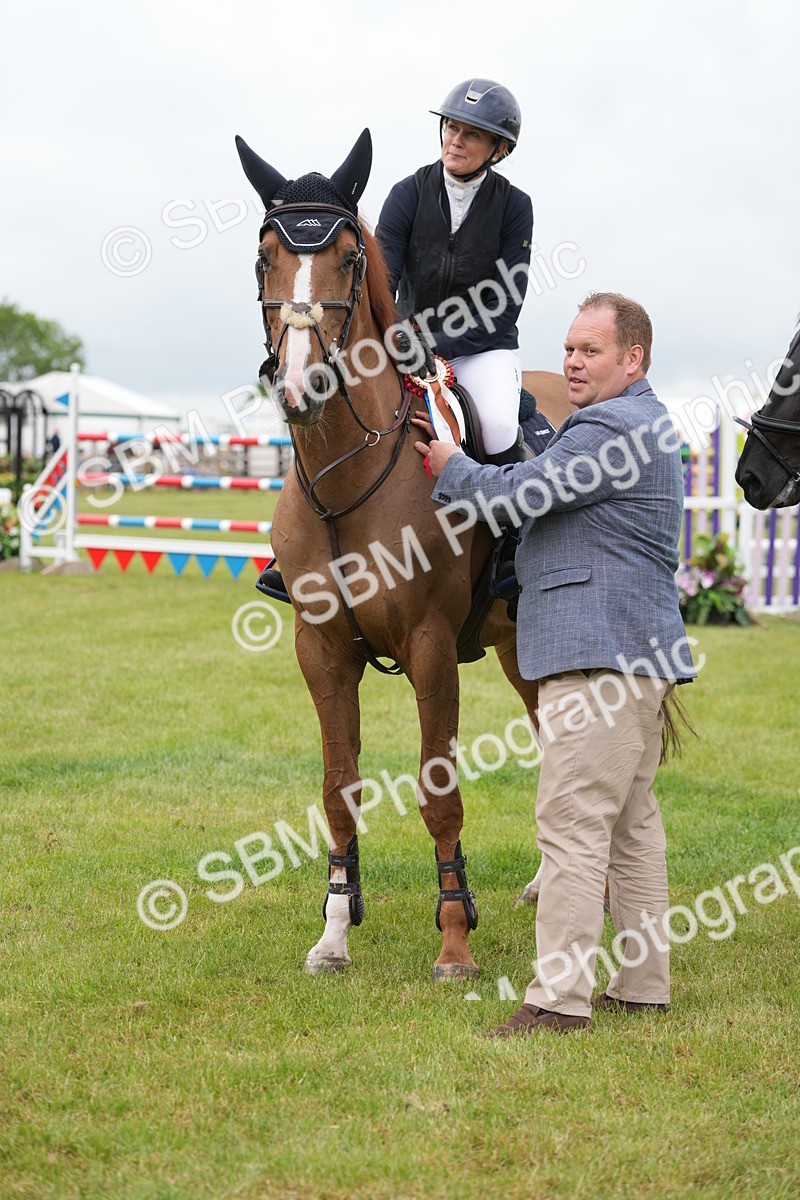 SBM_05332 - Class 201 - British Horse Feeds Speedi Beet Horse of the Year Show Grade  C