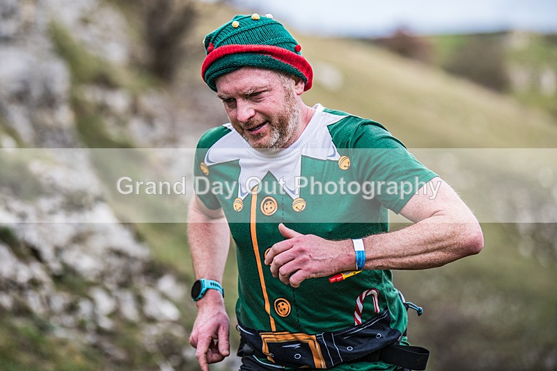 Litton-402 - Litton Christmas Cracker Fell Race (Limestone Series) Sunday 14th December 2025