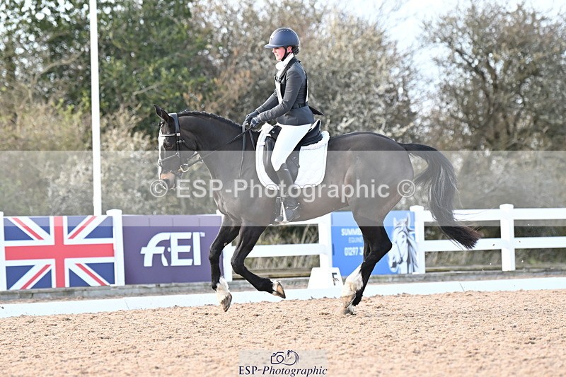 240324A-160343-04719 - Novice 28, 15.33 to 16.15